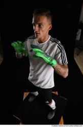 Claudio STANDING POSE KEEPER